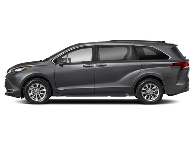 2022 Toyota Sienna XLE 7 Passenger