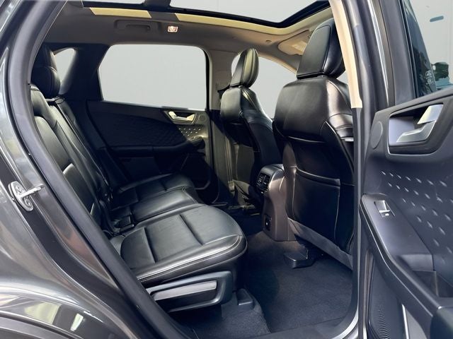 2020 Ford Escape Hybrid Titanium