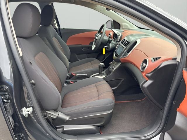 2016 Chevrolet Sonic LT