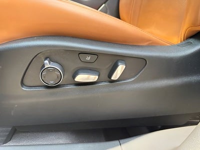 2021 Cadillac XT4 Premium Luxury