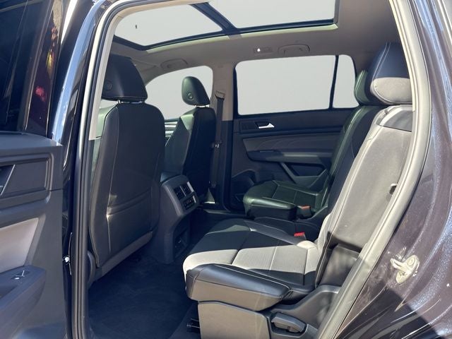 2021 Volkswagen Atlas 3.6L V6 SE w/Technology R-Line