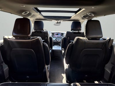 2022 Chrysler Pacifica Hybrid Limited