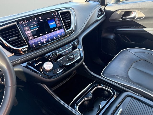 2022 Chrysler Pacifica Hybrid Limited