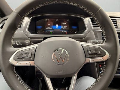 2023 Volkswagen Tiguan 2.0T SE R-Line Black