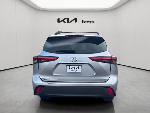 2020 Toyota Highlander L