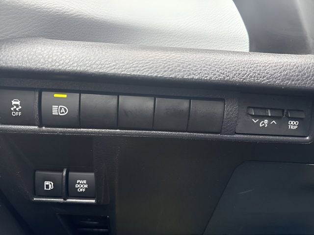 2025 Toyota Sienna XLE 7 Passenger