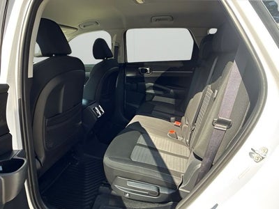 2025 Kia Sorento LX