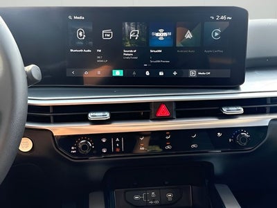 2025 Kia Sorento LX