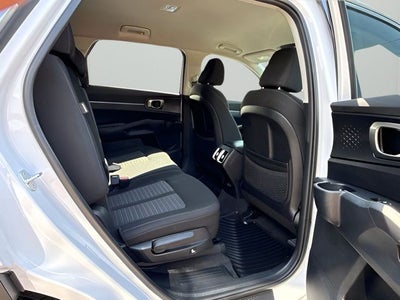 2025 Kia Sorento LX
