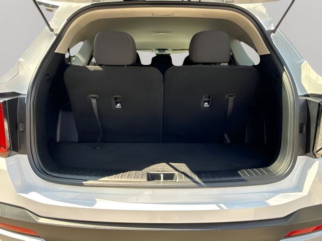 2025 Kia Sorento LX