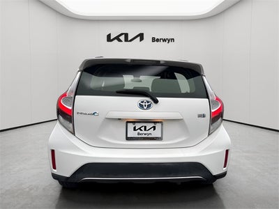 2018 Toyota Prius c Two