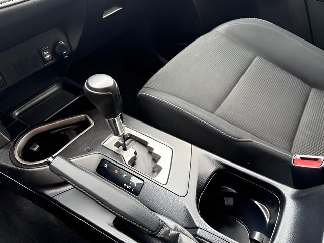 2016 Toyota RAV4 Hybrid XLE