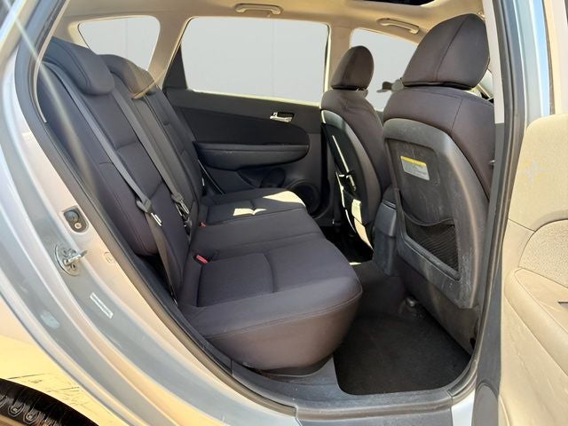 2010 Hyundai Elantra Touring SE
