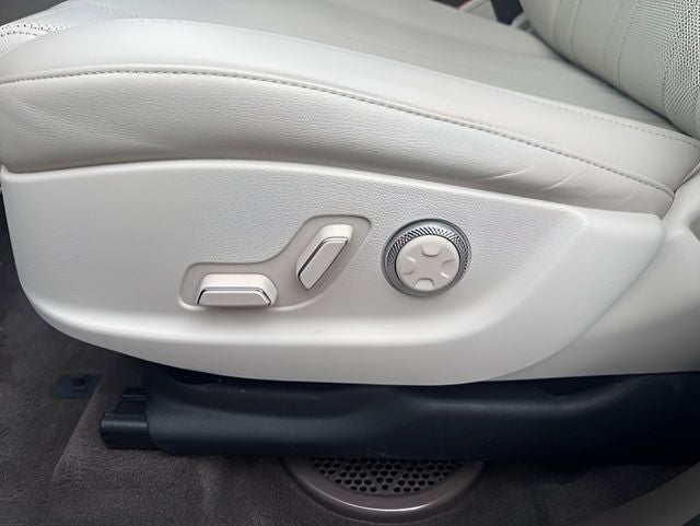 2023 Genesis GV80 2.5T