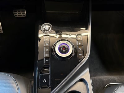 2023 Kia Niro Plug-In Hybrid SX