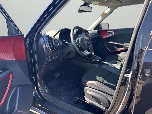 2025 Kia Soul GT-Line