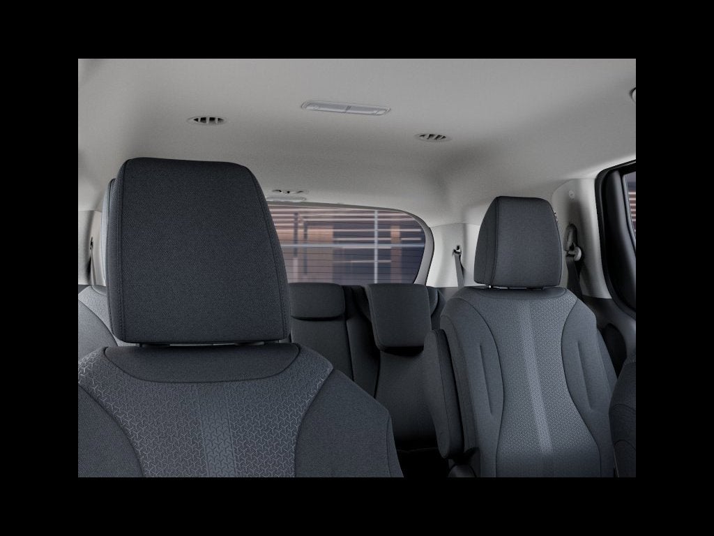 2027 Kia Carnival LX