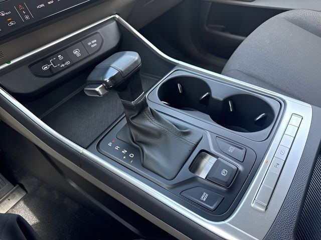 2025 Kia Carnival LX