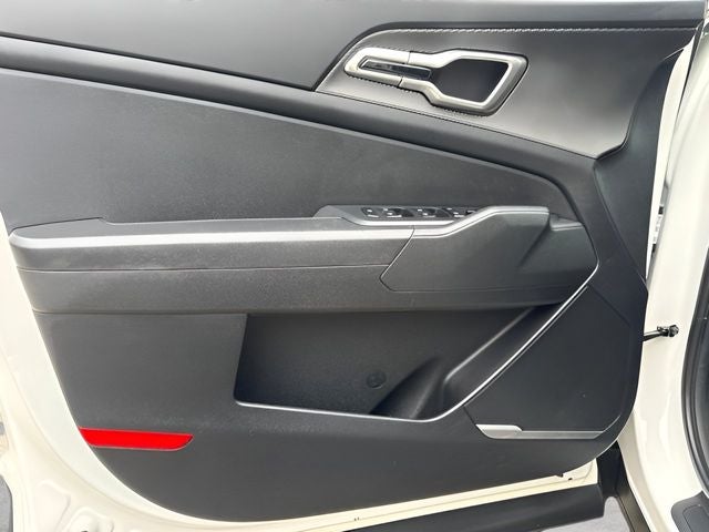 2025 Kia Sportage Hybrid LX