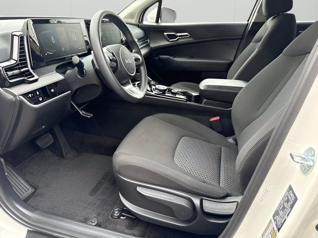 2025 Kia Sportage Hybrid LX