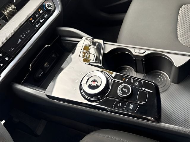 2025 Kia Sportage Hybrid LX