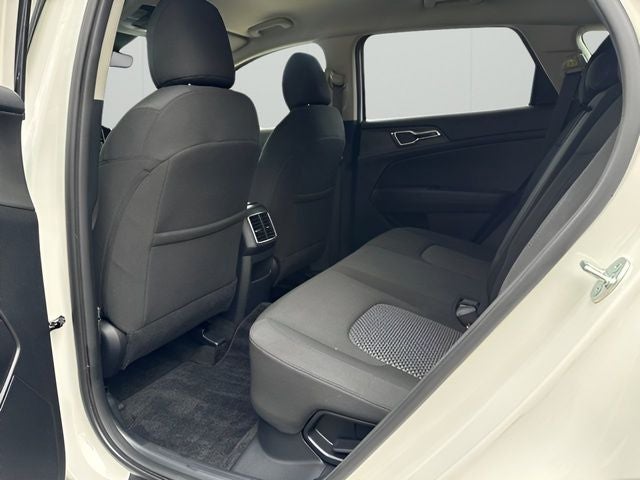 2025 Kia Sportage Hybrid LX