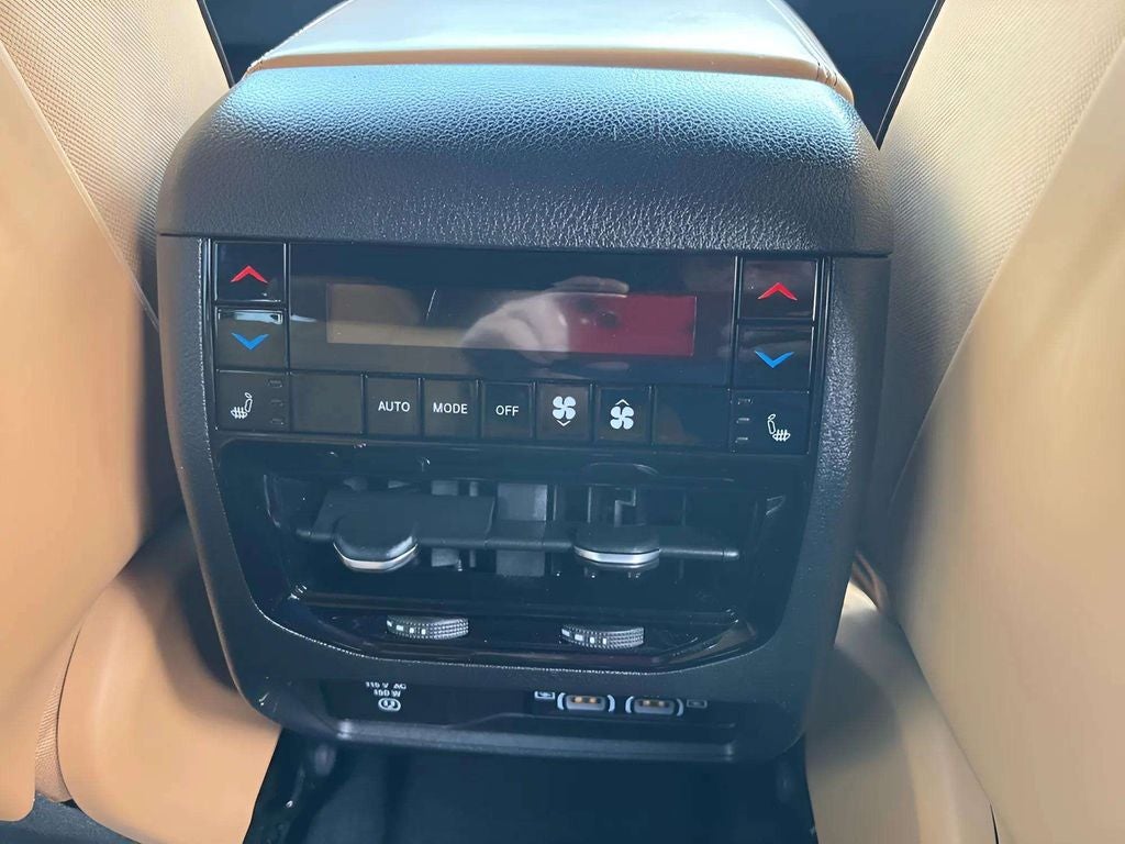 2023 Jeep Grand Cherokee L Summit