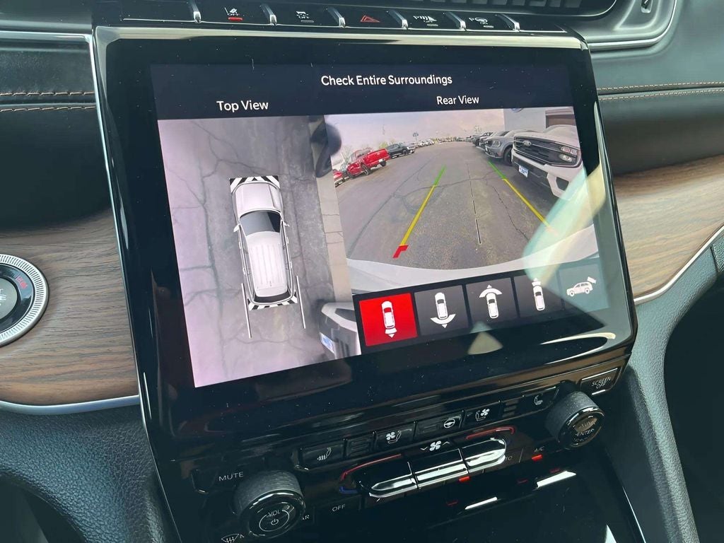 2023 Jeep Grand Cherokee L Summit