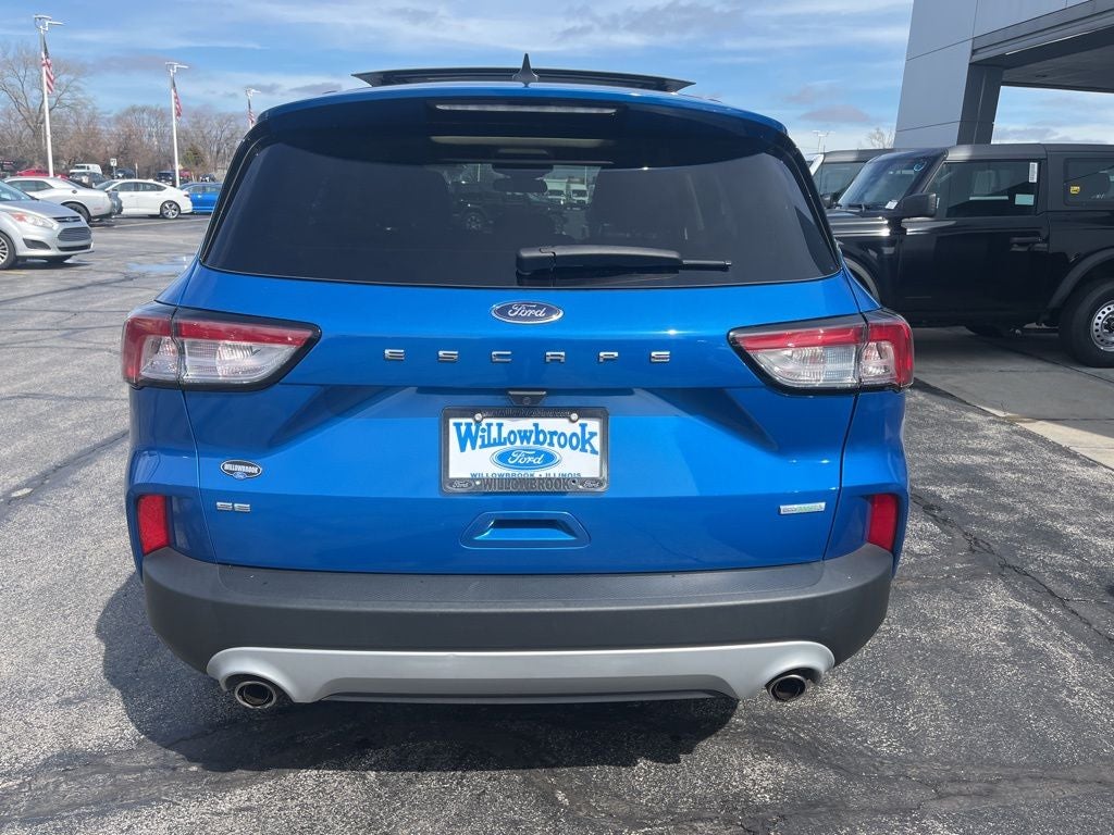 2020 Ford Escape SE