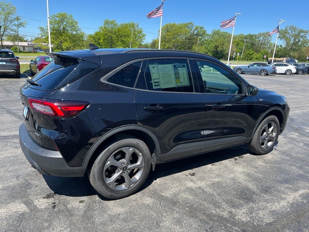 2025 Ford Escape ST-Line