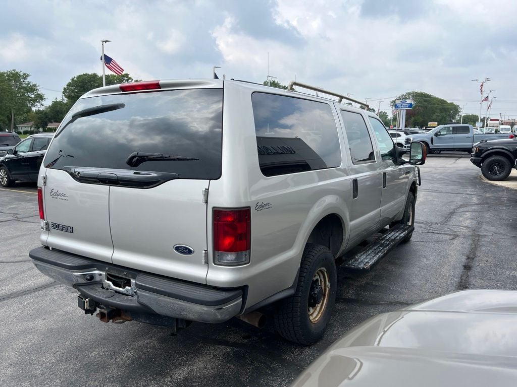 2005 Ford Excursion XLT