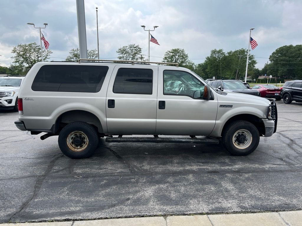 2005 Ford Excursion XLT