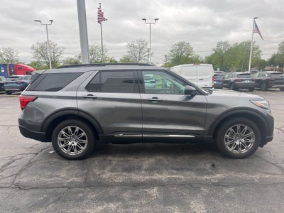 2025 Ford Explorer Active