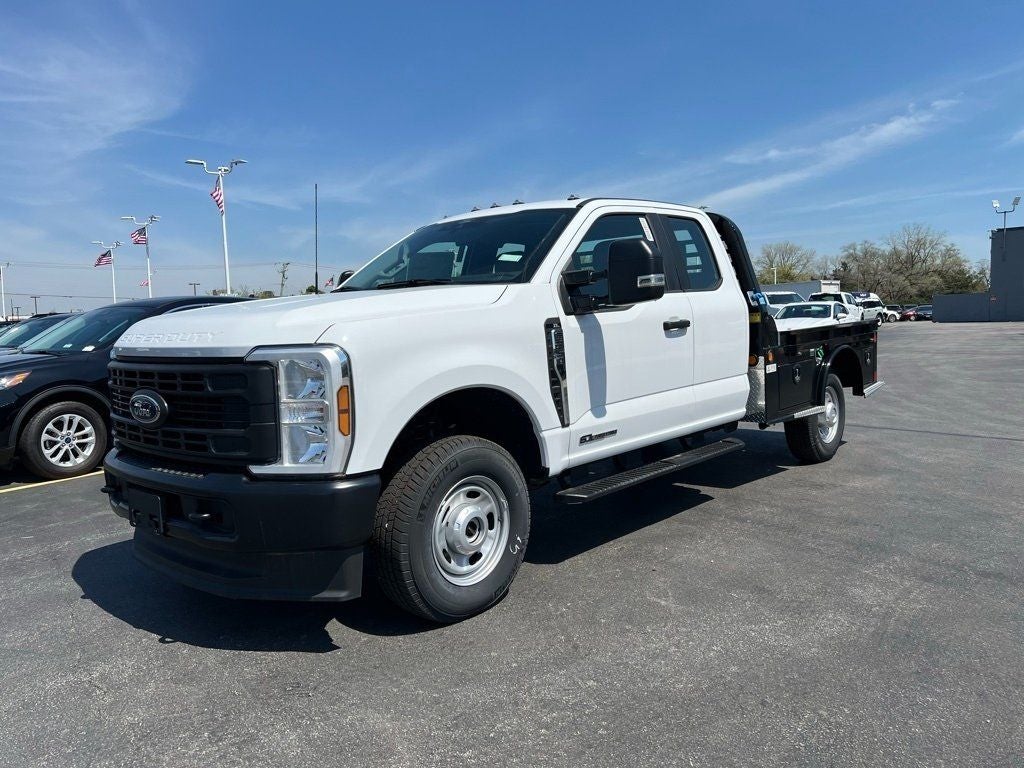 2024 Ford F-350SD XL SRW 8.5' Montana Platform/Hauler Body
