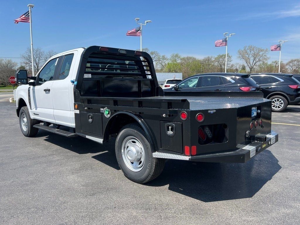 2024 Ford F-350SD XL SRW 8.5' Montana Platform/Hauler Body