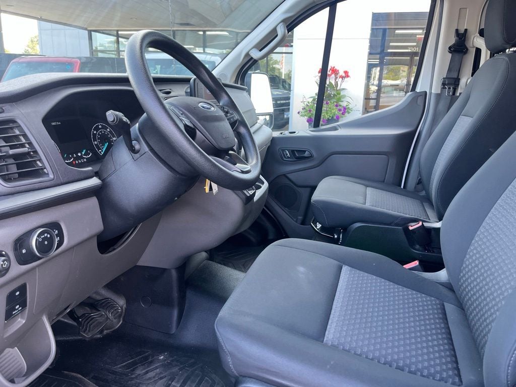 2025 Ford Transit-250 Base