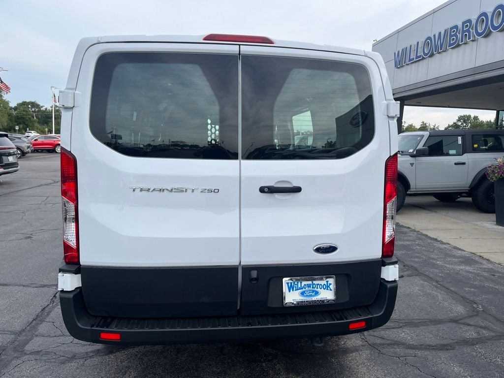 2025 Ford Transit-250 Base