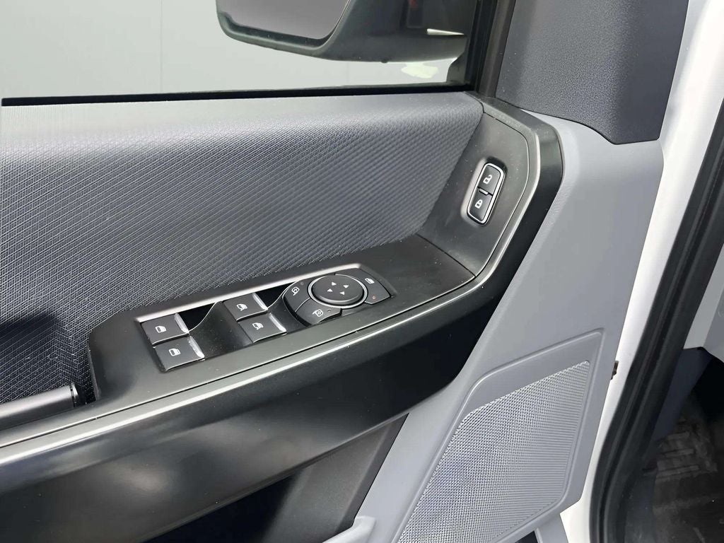 2022 Ford F-150 Lightning Pro