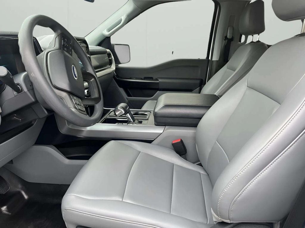 2022 Ford F-150 Lightning Pro