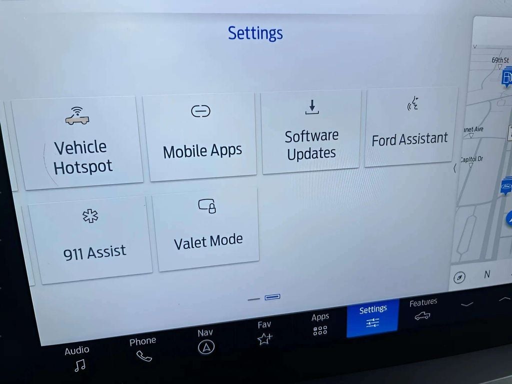 2022 Ford F-150 Lightning Pro