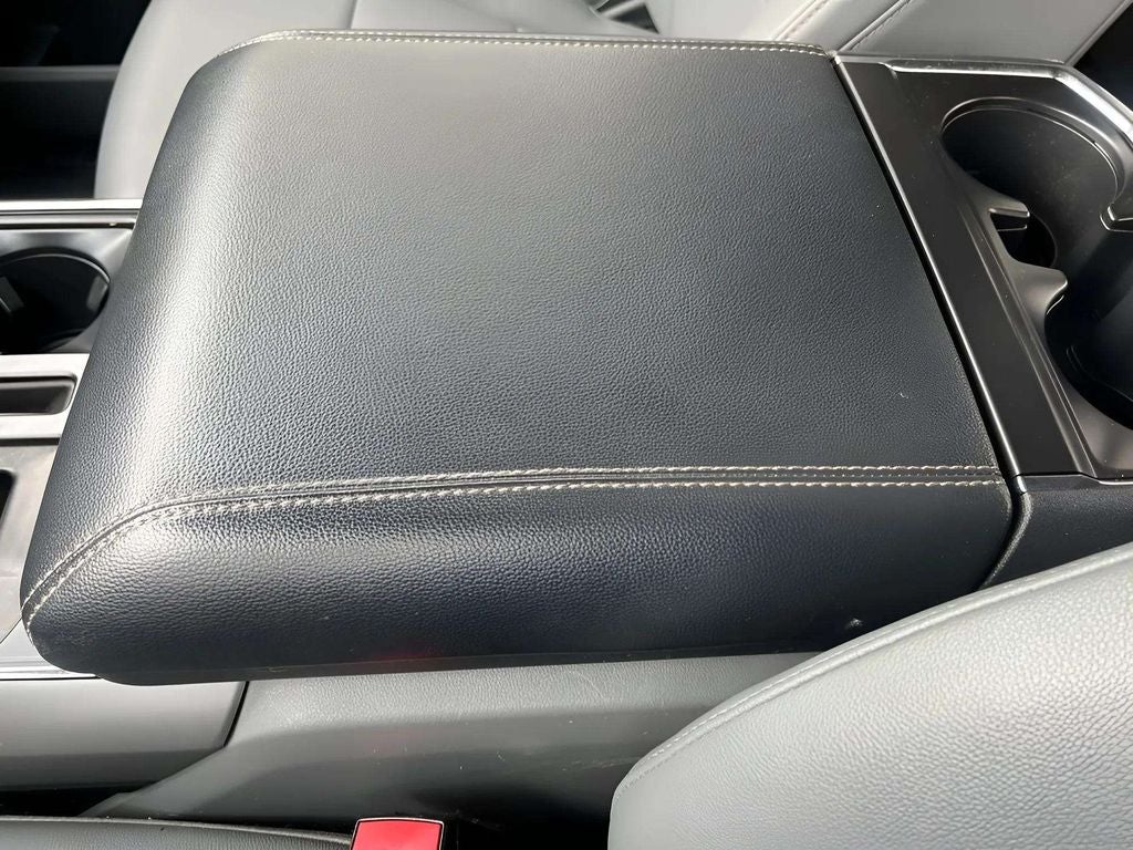 2022 Ford F-150 Lightning Pro