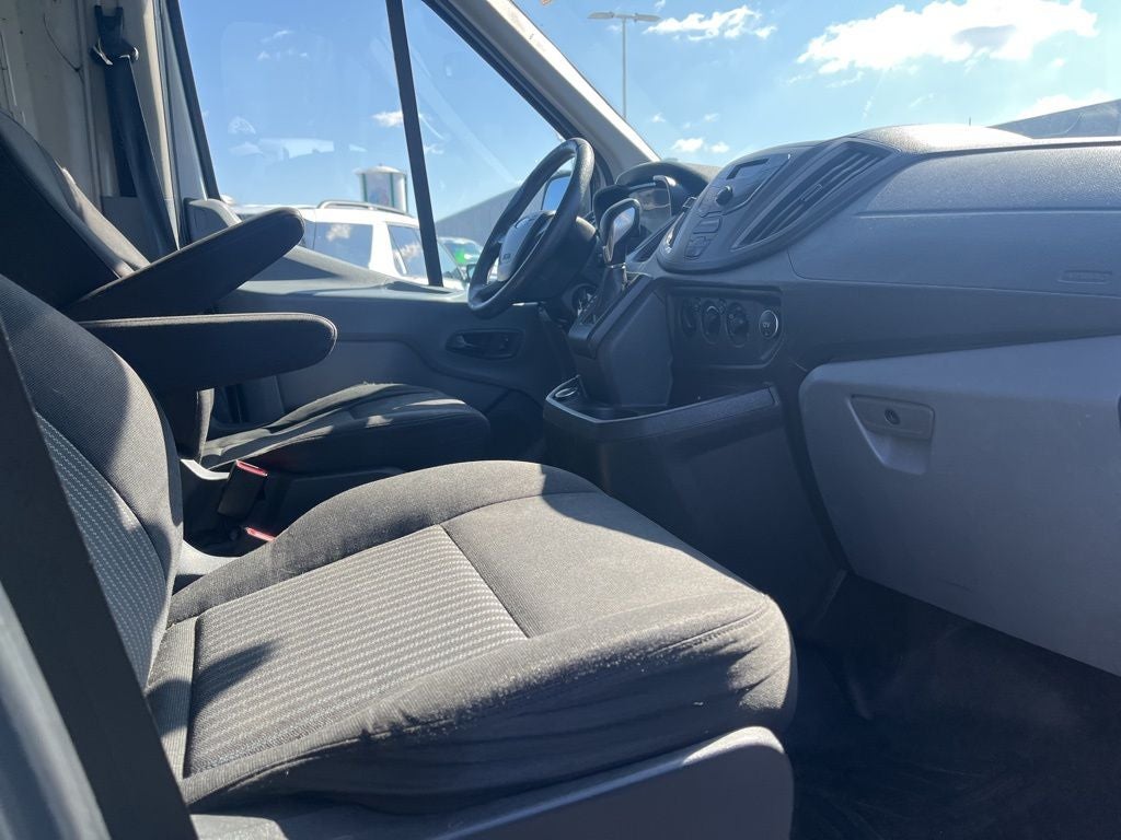 2018 Ford Transit-250 Base