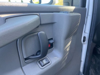 2007 Chevrolet Express Van G3500 Work Van Cutaway