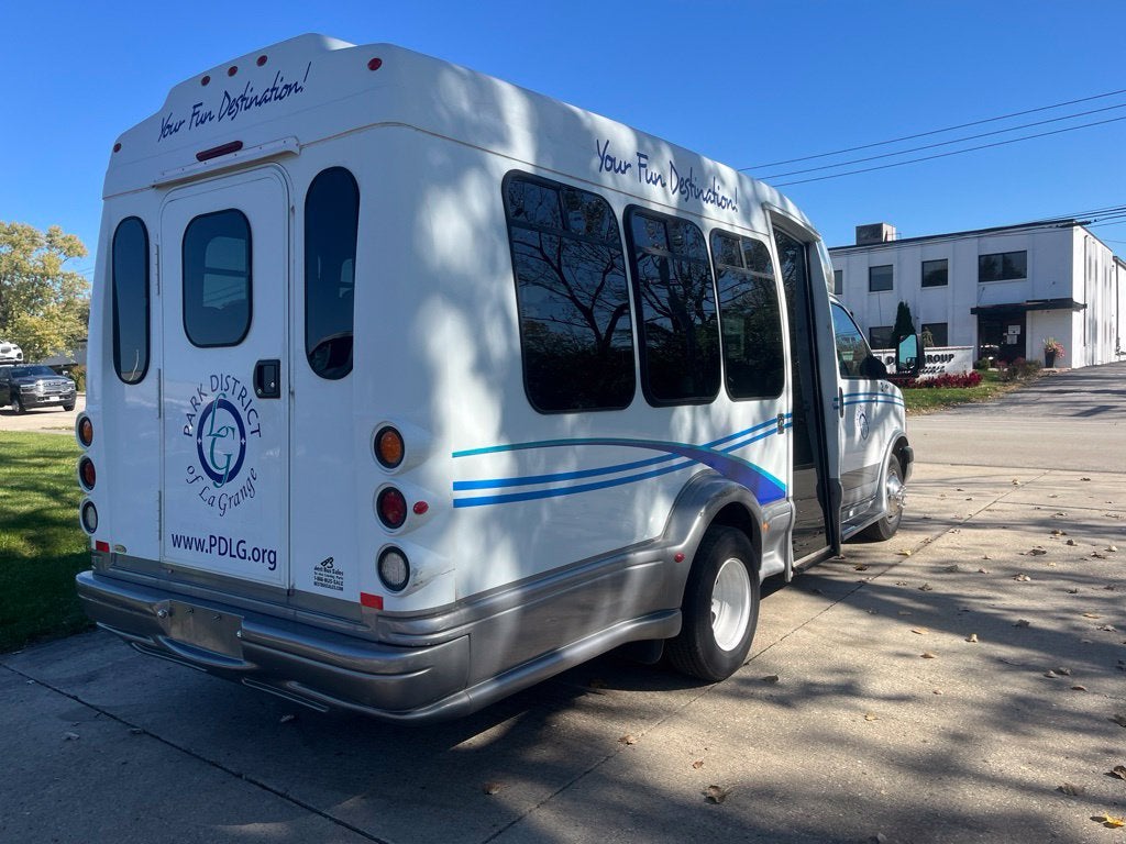 2007 Chevrolet Express Van G3500 Work Van Cutaway