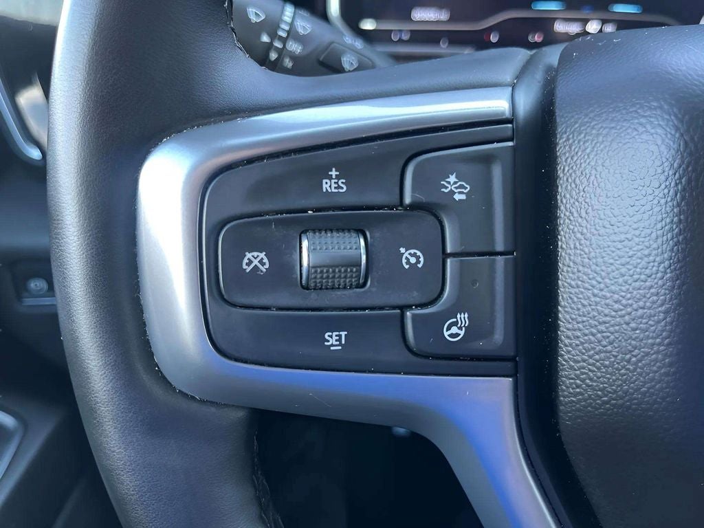2025 Chevrolet Silverado 1500 LT LT1