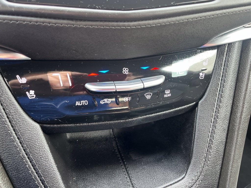 2023 Cadillac XT5 Sport