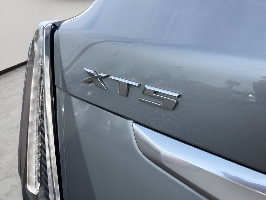 2023 Cadillac XT5 Sport