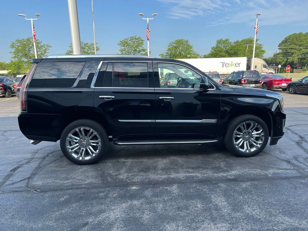 2020 Cadillac Escalade Luxury