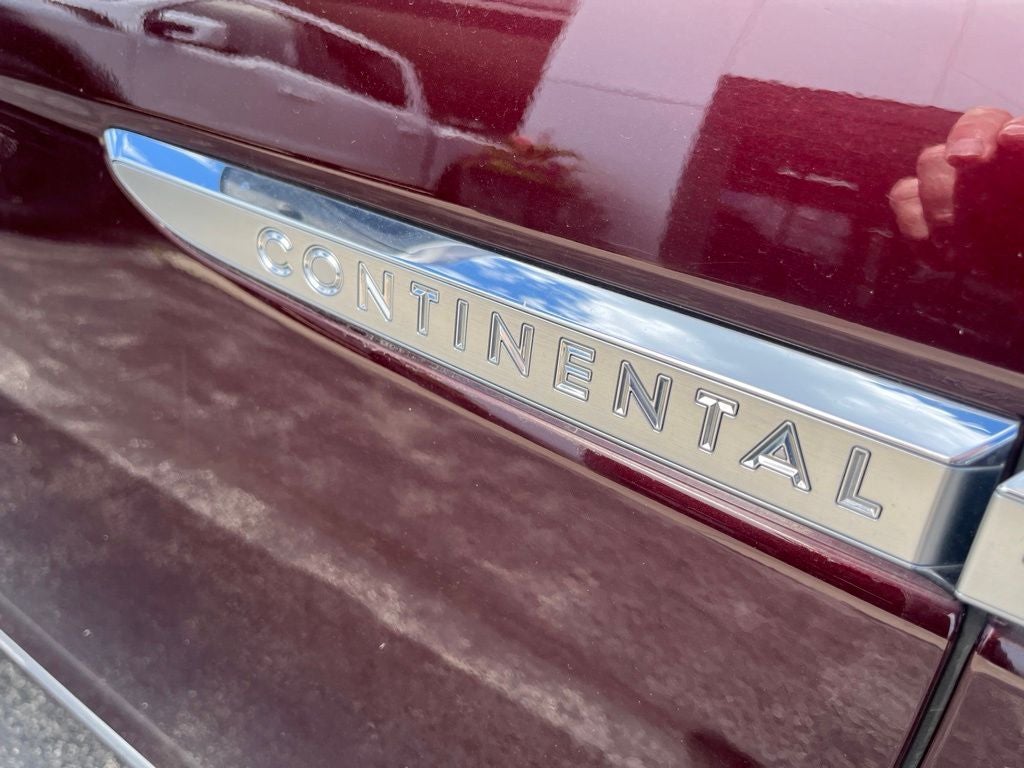 2020 Lincoln Continental Standard