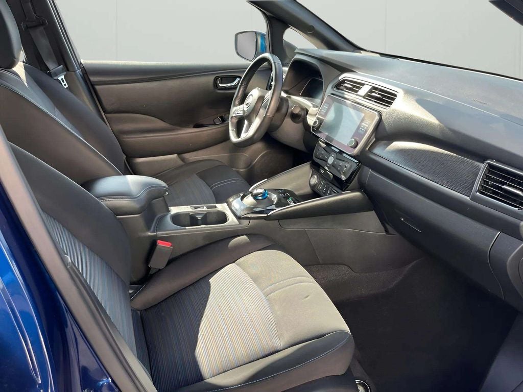 2023 Nissan Leaf SV Plus